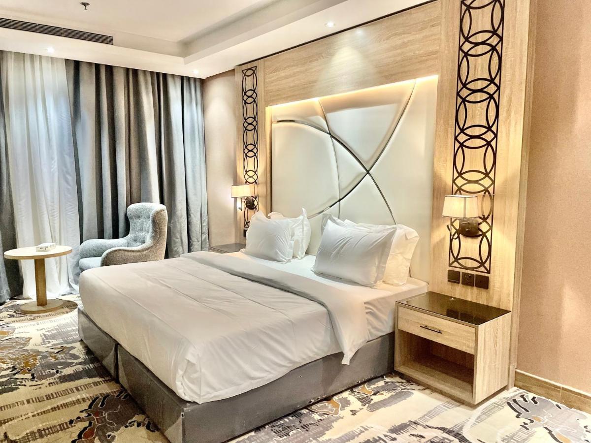 Mirnian Hotel Jeddah Exterior photo