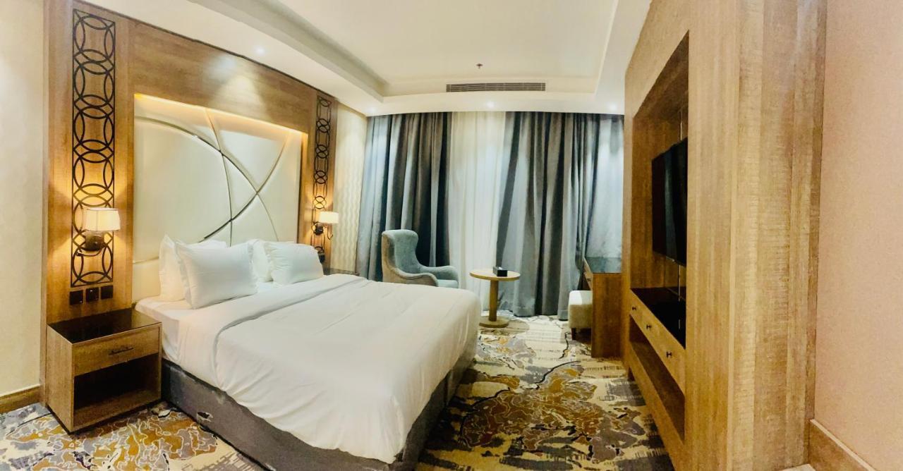 Mirnian Hotel Jeddah Exterior photo