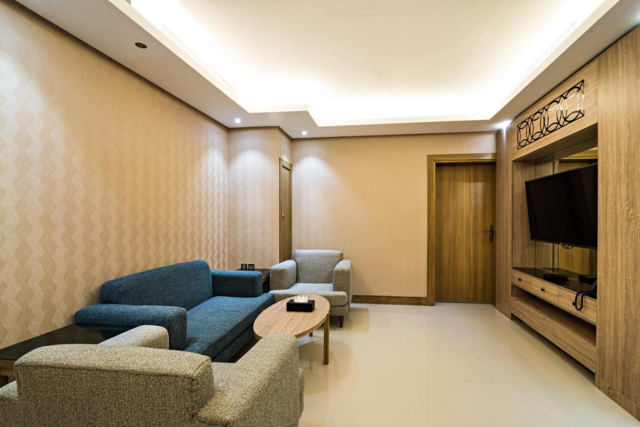 Mirnian Hotel Jeddah Exterior photo