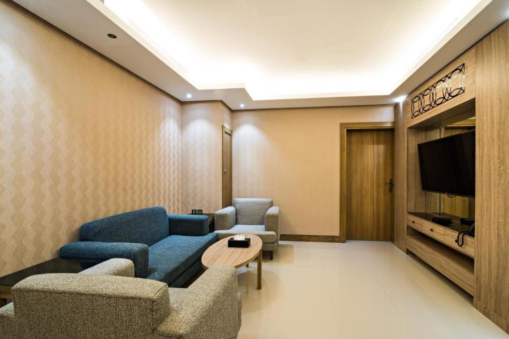 Mirnian Hotel Jeddah Exterior photo