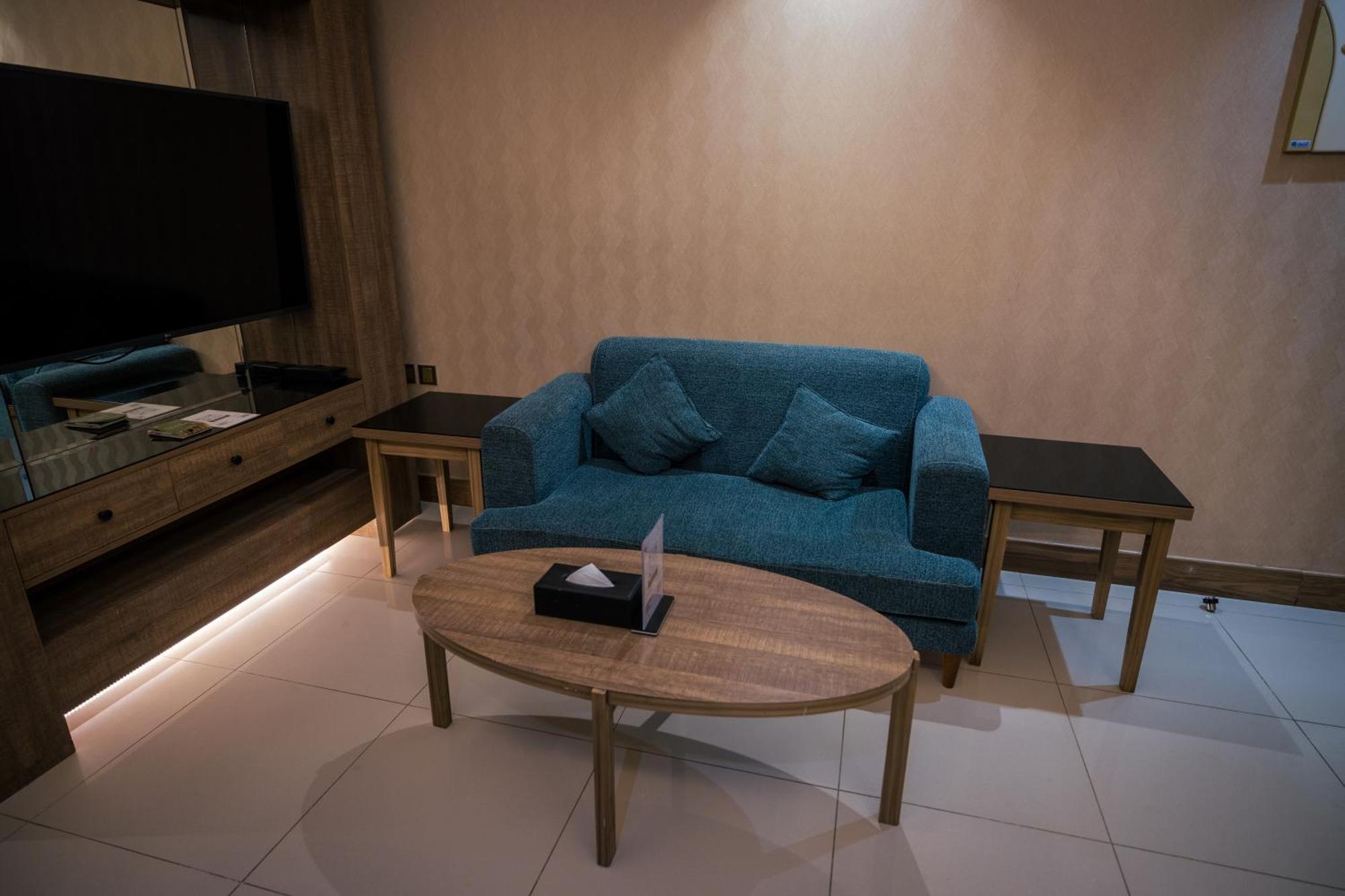 Mirnian Hotel Jeddah Exterior photo