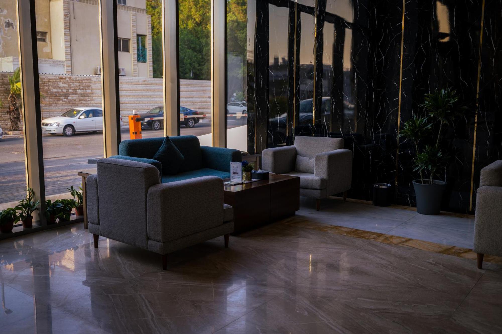 Mirnian Hotel Jeddah Exterior photo